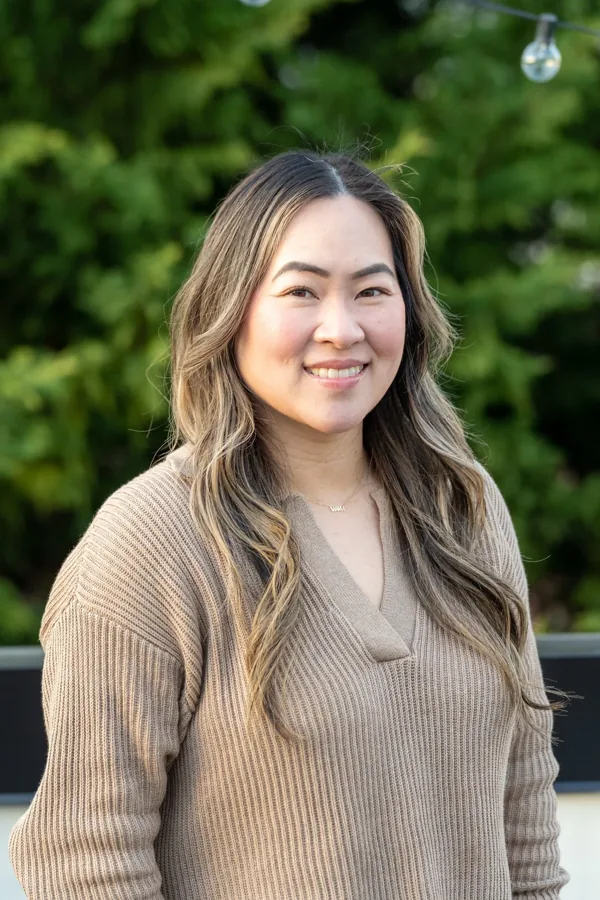 Angela Han, Underwriter / Processor